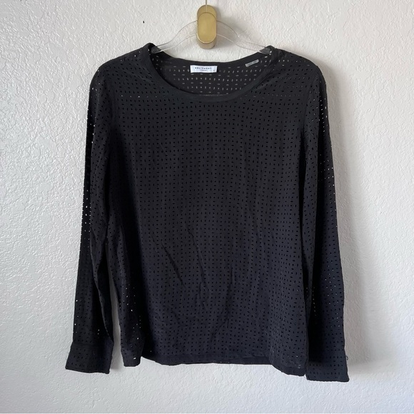 Equipment laser cut Liam top size small - Picture 3 of 10